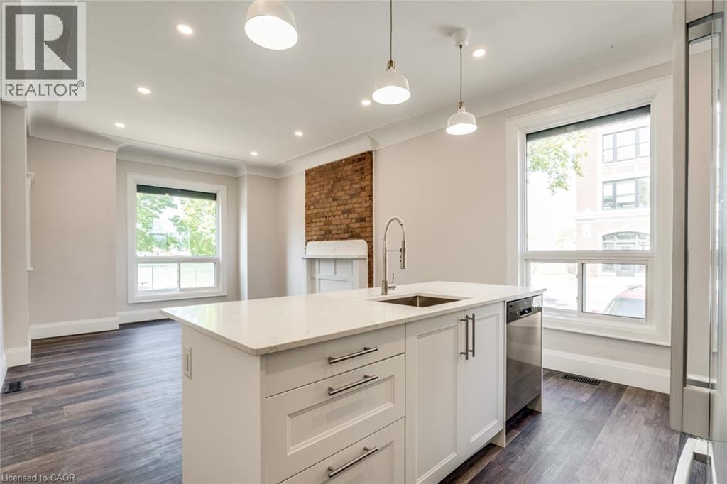 276 Sanford Avenue N Unit# 1, Hamilton, Ontario  L8L 6A1 - Photo 8 - 40850351