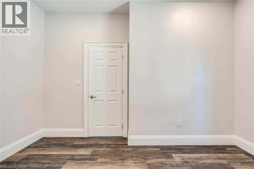 276 Sanford Avenue N Unit# 1, Hamilton, Ontario  L8L 6A1 - Photo 10 - 40850351