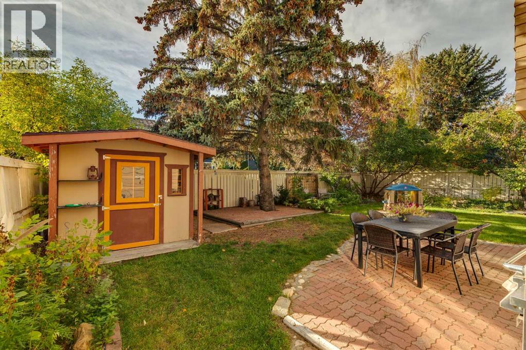 7 Woodgreen Crescent SW, Calgary, Alberta  T2W 4A4 - Photo 39 - A2349261
