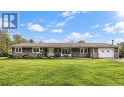 57 STRICKLAND ROAD, Rideau Lakes, Ontario