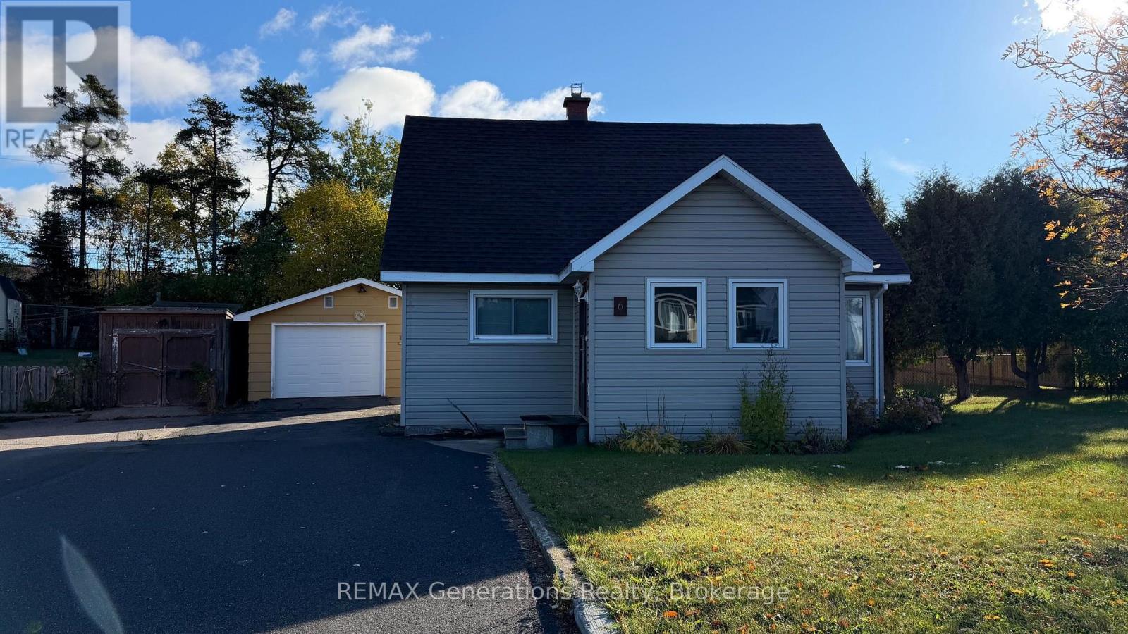 6 Kenogami Road, Terrace Bay, Ontario  P0T 2W0 - Photo 1 - X13880852
