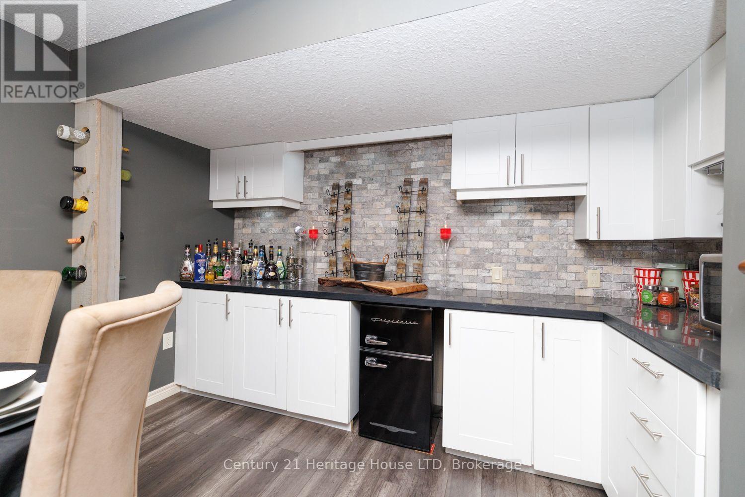 21 Burleigh Road S, Fort Erie, Ontario  L0S 1N0 - Photo 22 - X13880848