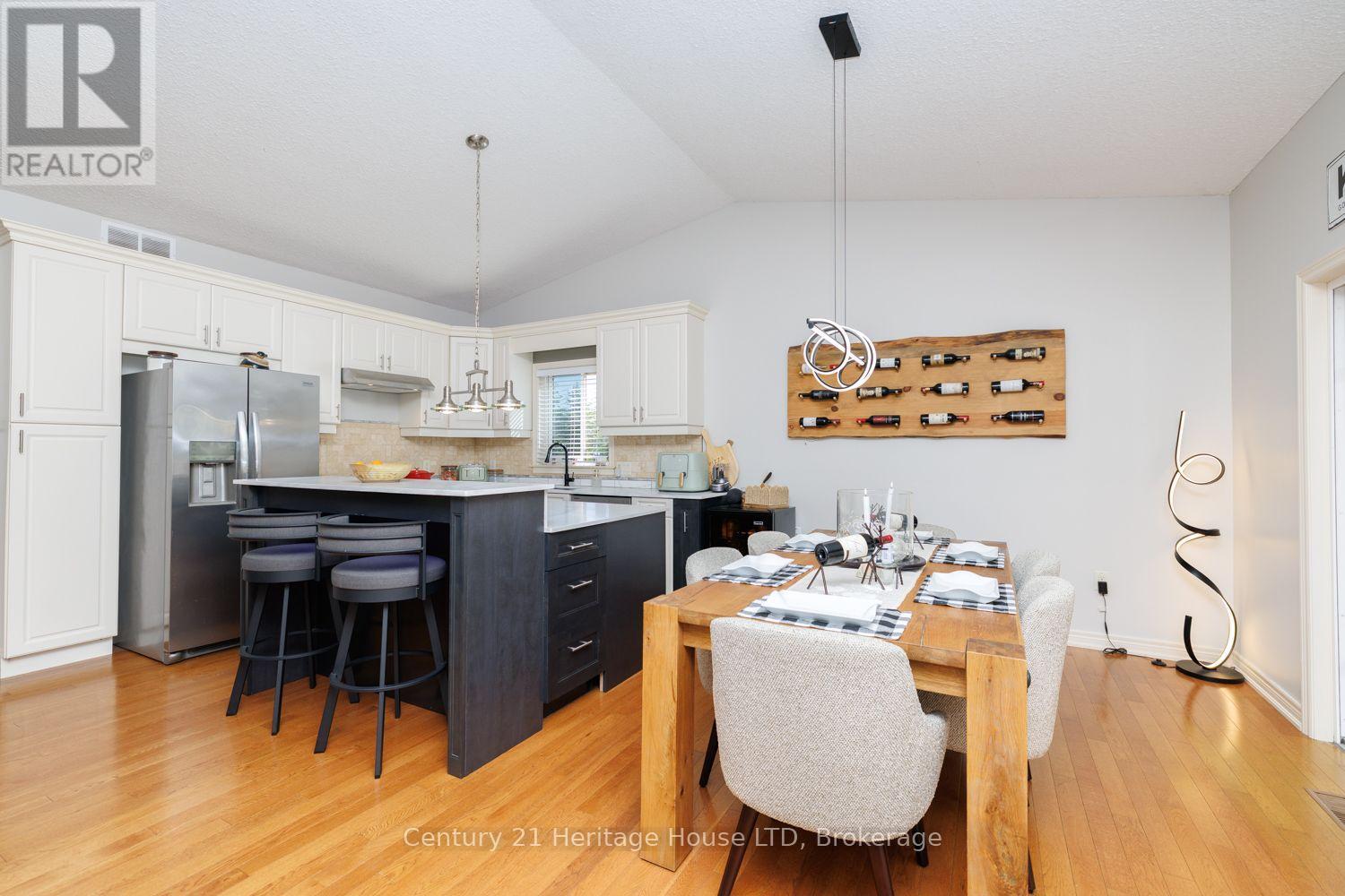 21 Burleigh Road S, Fort Erie, Ontario  L0S 1N0 - Photo 9 - X13880848