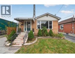 11 SELKIRK Avenue, Hamilton, Ontario