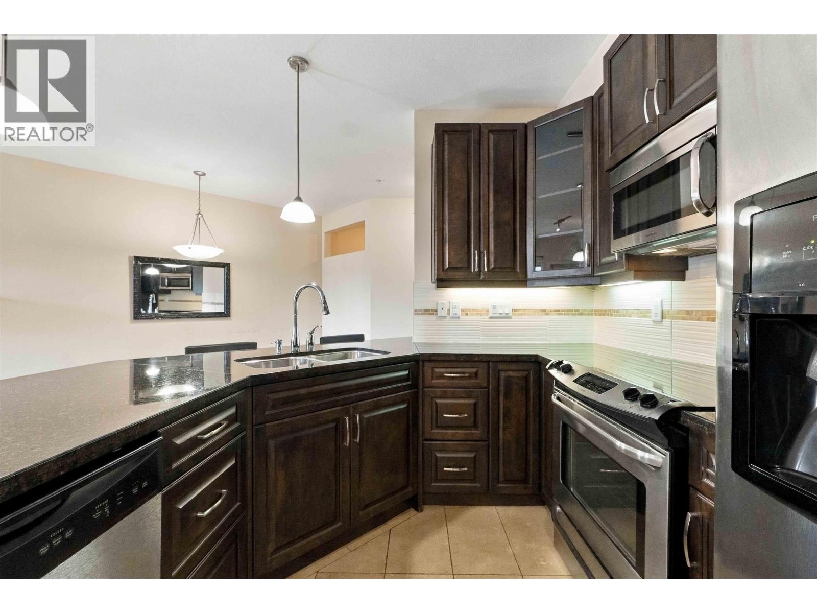 216 11935 Burnett Street, Maple Ridge, British Columbia  V2X 9A9 - Photo 17 - R3174072
