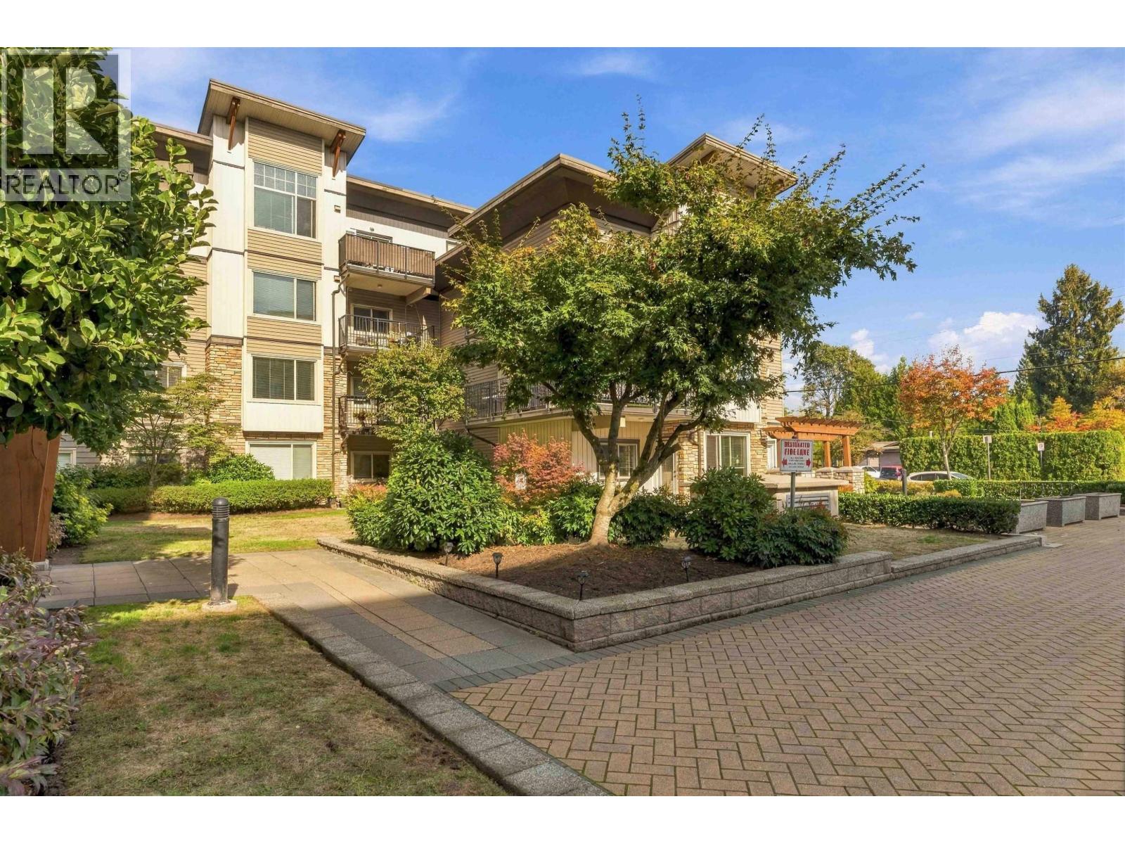 216 11935 Burnett Street, Maple Ridge, British Columbia  V2X 9A9 - Photo 2 - R3174072