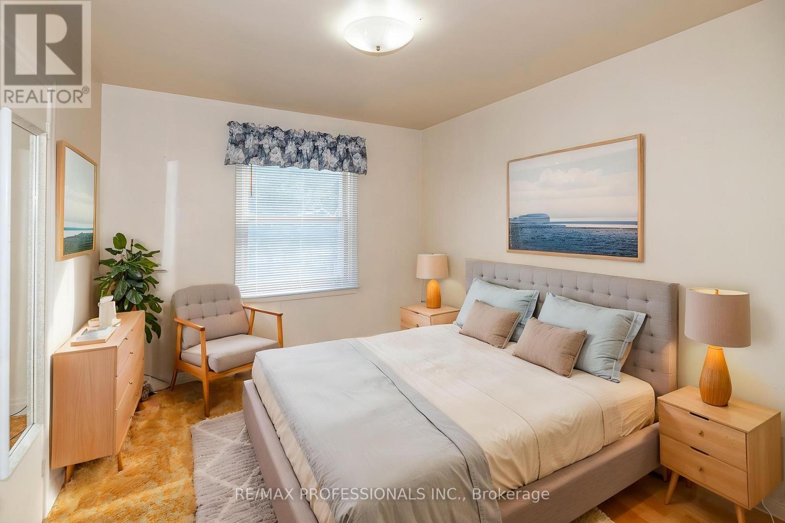 79 Silverhill Drive, Toronto, Ontario  M9B 3W4 - Photo 11 - W13875322