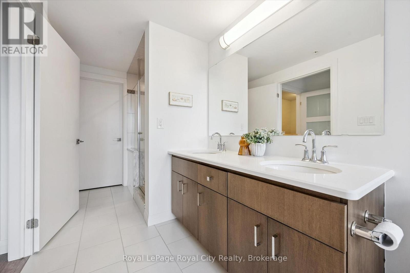 At7 - 53 Arthur Street S, Guelph (St. Patrick's Ward), Ontario  N1E 0P5 - Photo 23 - X13880950