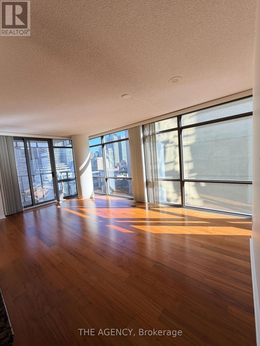 1008 - 38 Grenville Street, Toronto, Ontario  M4Y 1A5 - Photo 15 - C13880854