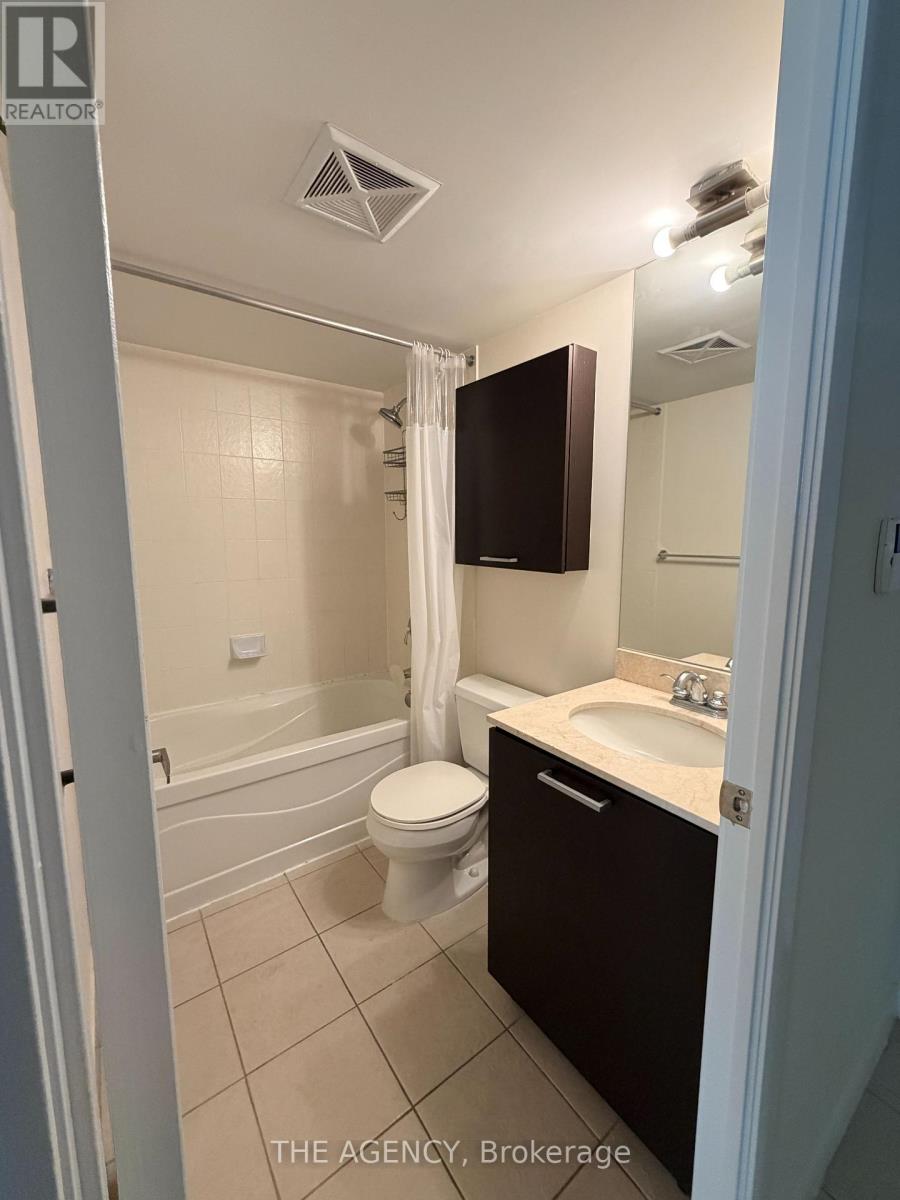 1008 - 38 Grenville Street, Toronto, Ontario  M4Y 1A5 - Photo 19 - C13880854