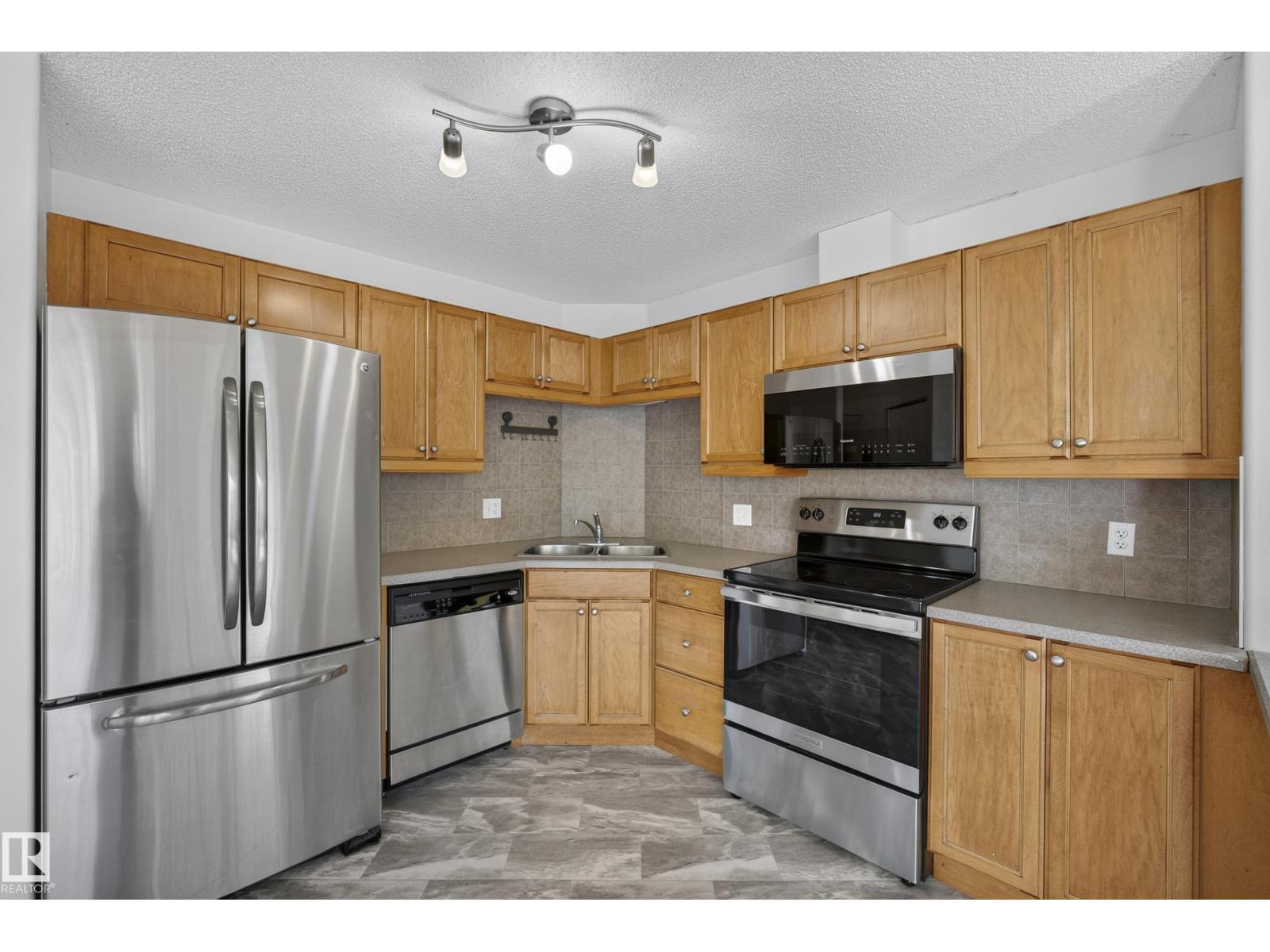 #2212 320 CLAREVIEW STATION DR NW