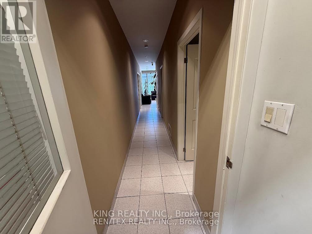 45 - 665 Millway Avenue, Vaughan (Concord), Ontario  L4K 3T8 - Photo 2 - N13880928