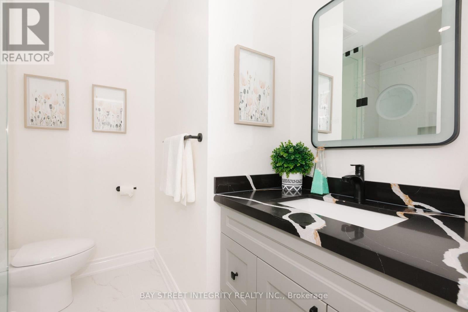 12 Charnwood Place, Markham, Ontario  L3T 5H3 - Photo 39 - N13880930