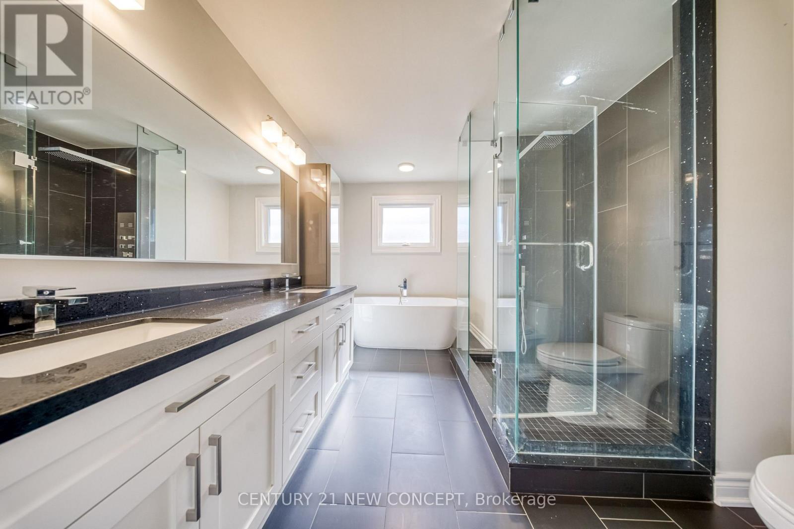 528 Belview Avenue, Vaughan, Ontario  L4L 7R6 - Photo 28 - N13880958