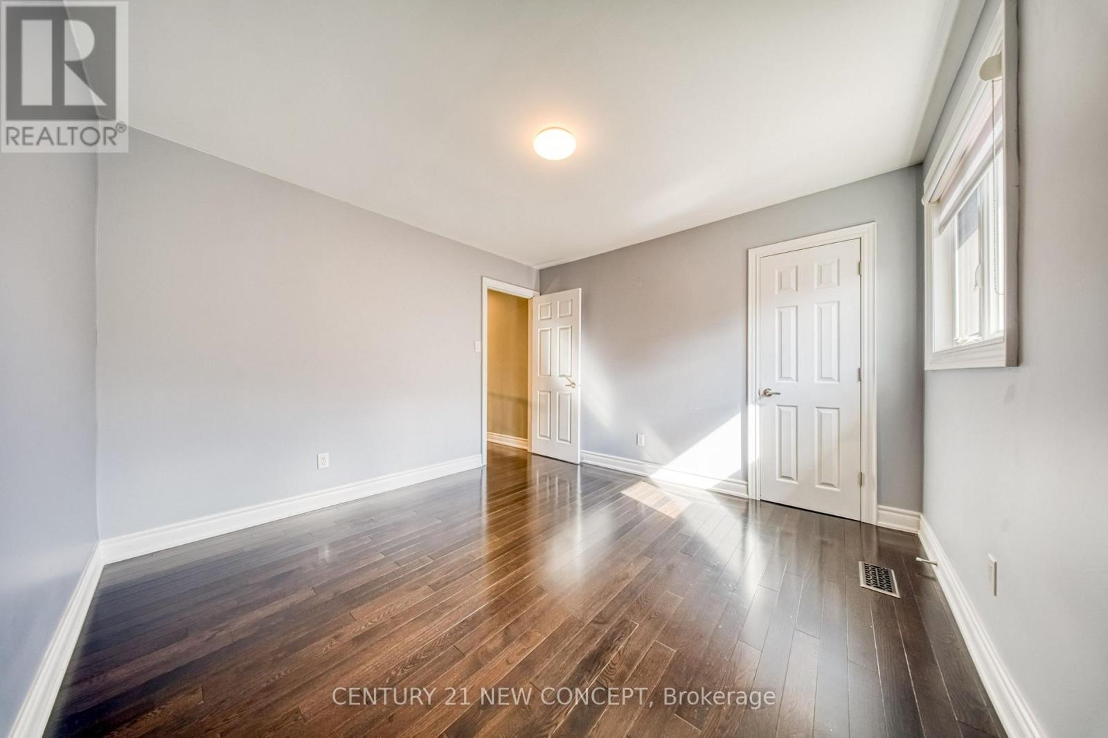 528 Belview Avenue, Vaughan, Ontario  L4L 7R6 - Photo 29 - N13880958
