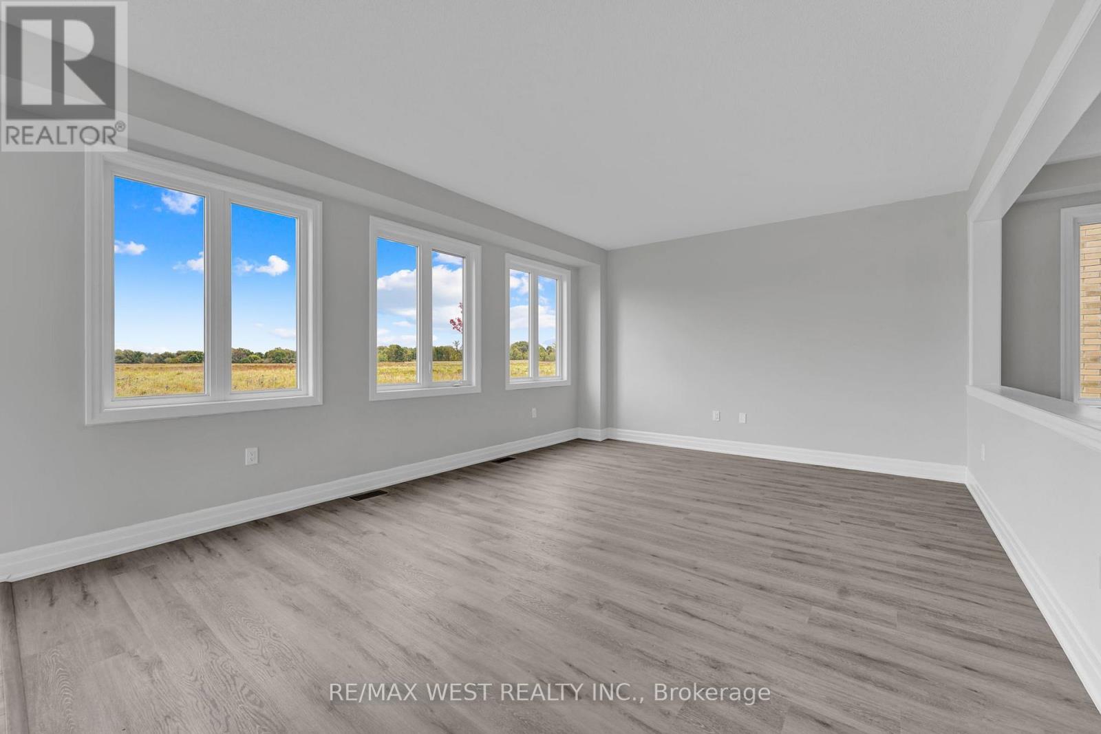 160 Union Boulevard, Wasaga Beach, Ontario  L0M 1S0 - Photo 10 - S13880974