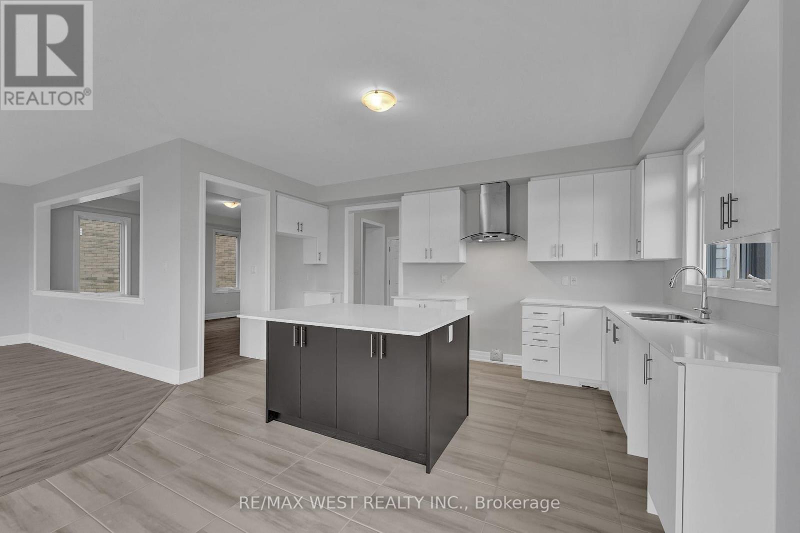 160 Union Boulevard, Wasaga Beach, Ontario  L0M 1S0 - Photo 14 - S13880974