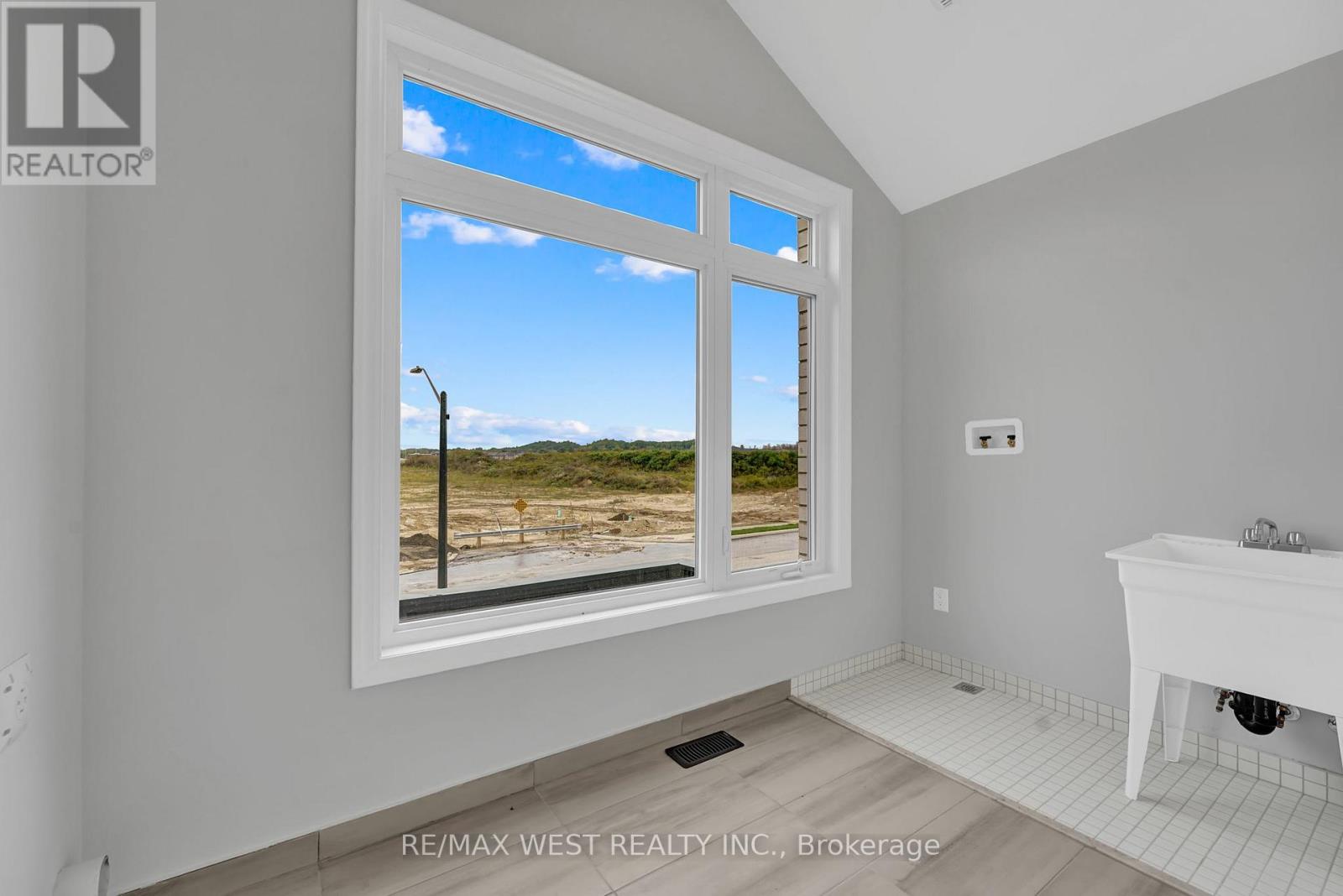 160 Union Boulevard, Wasaga Beach, Ontario  L0M 1S0 - Photo 22 - S13880974