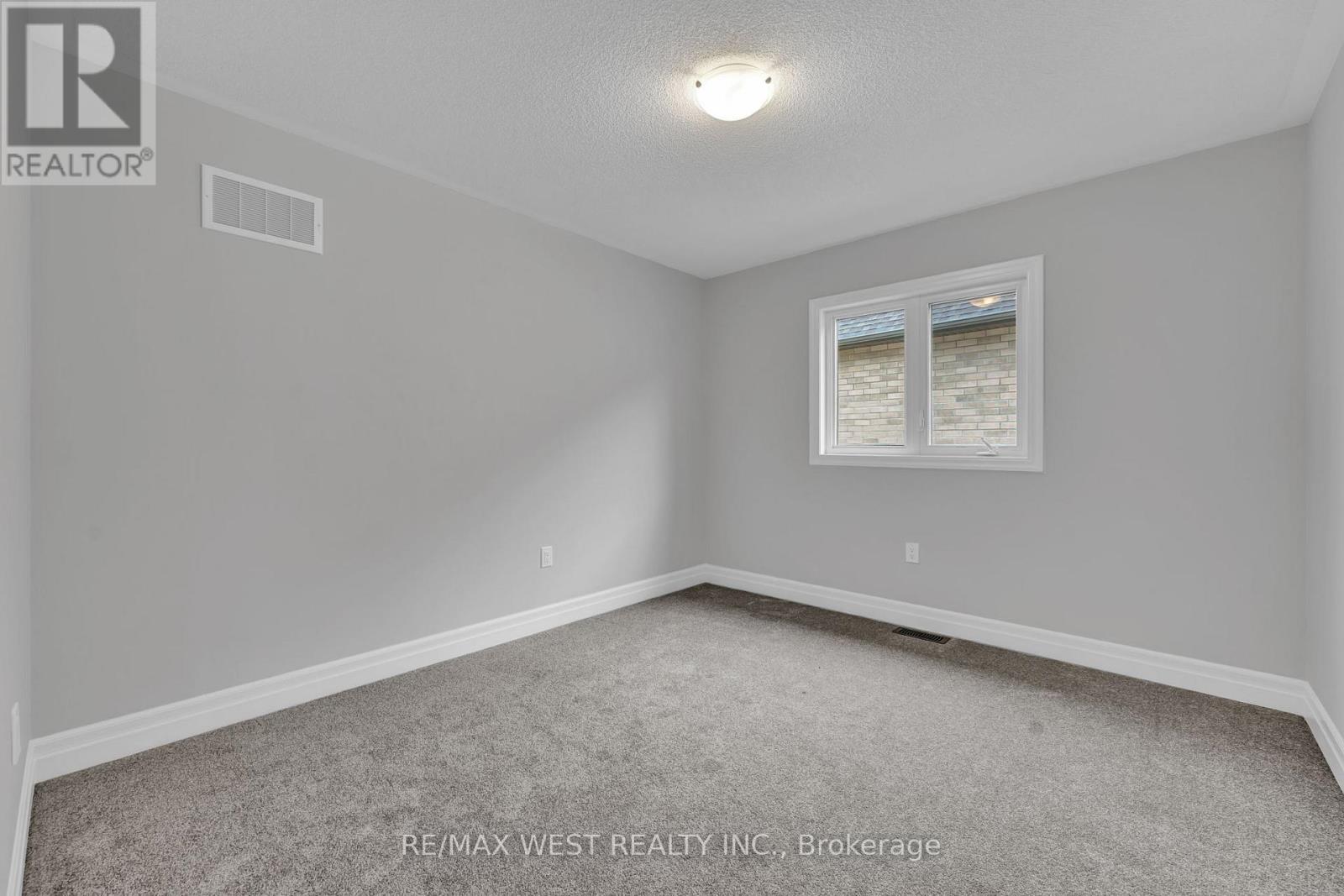 160 Union Boulevard, Wasaga Beach, Ontario  L0M 1S0 - Photo 27 - S13880974