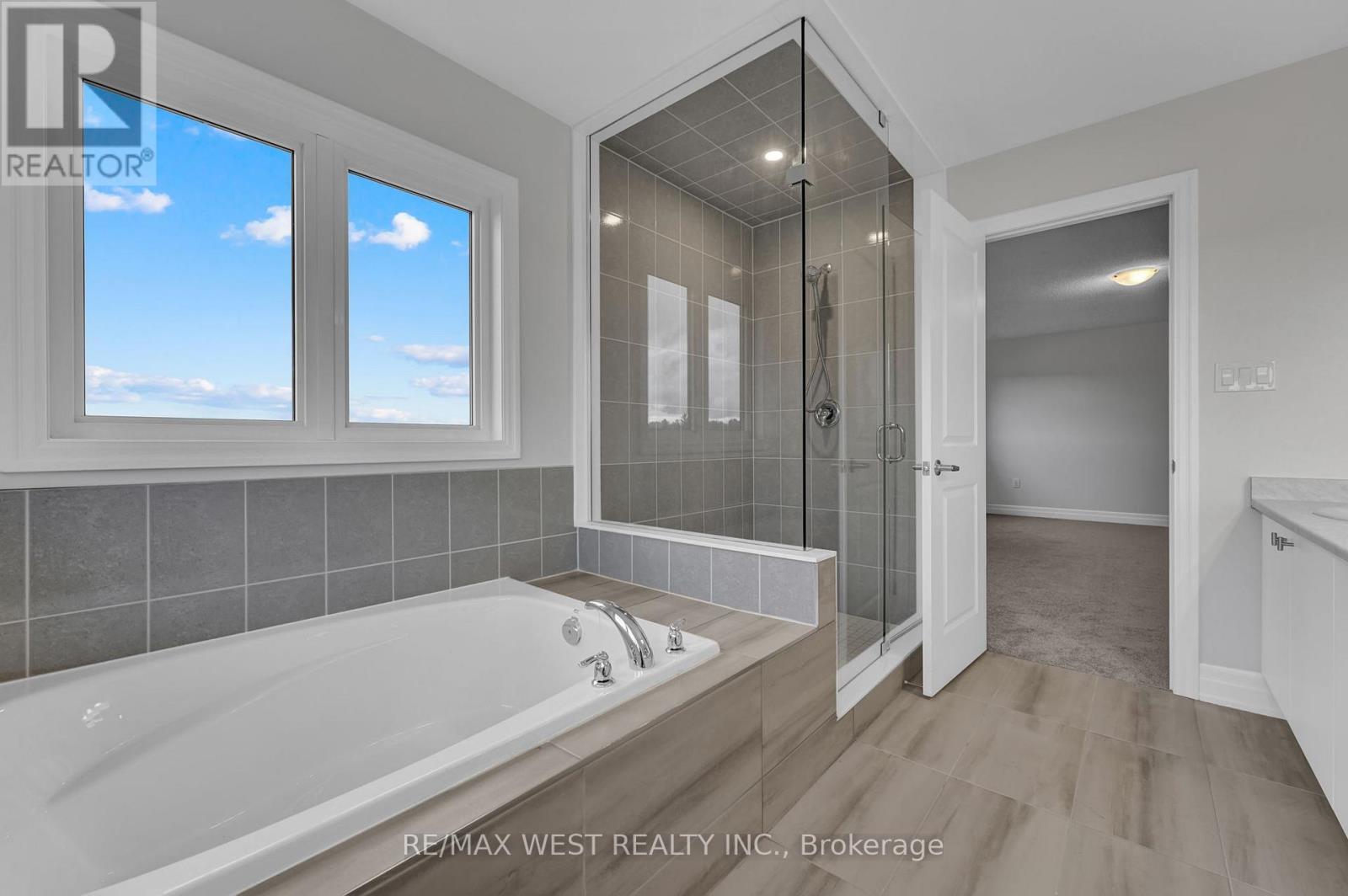 160 Union Boulevard, Wasaga Beach, Ontario  L0M 1S0 - Photo 35 - S13880974