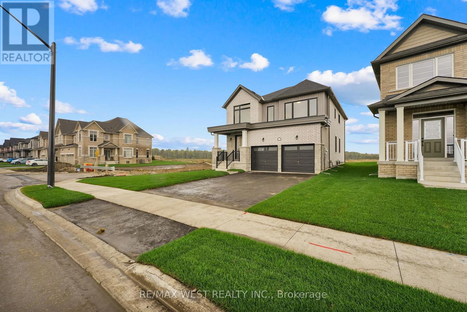 160 Union Boulevard, Wasaga Beach, Ontario  L0M 1S0 - Photo 4 - S13880974