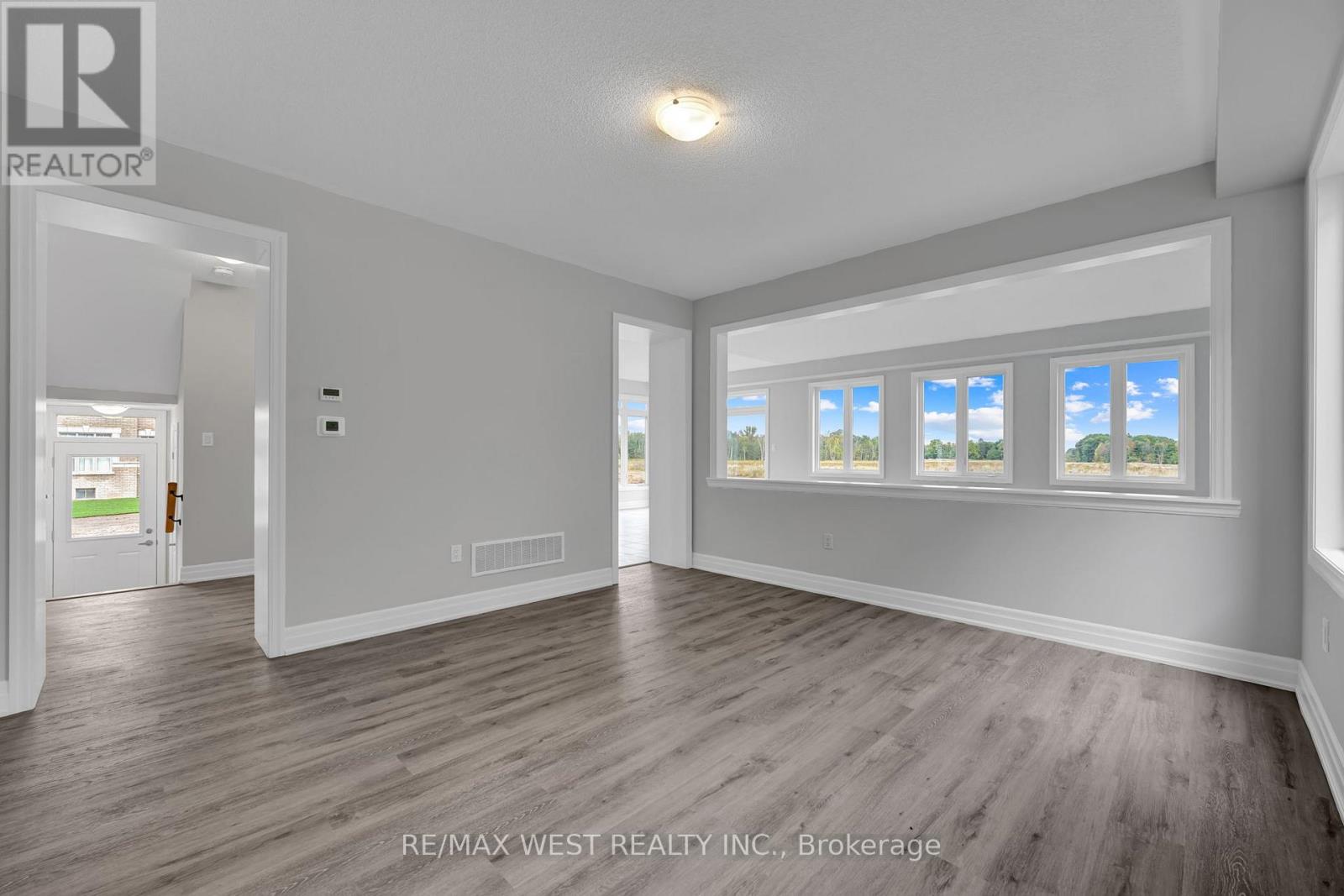160 Union Boulevard, Wasaga Beach, Ontario  L0M 1S0 - Photo 8 - S13880974