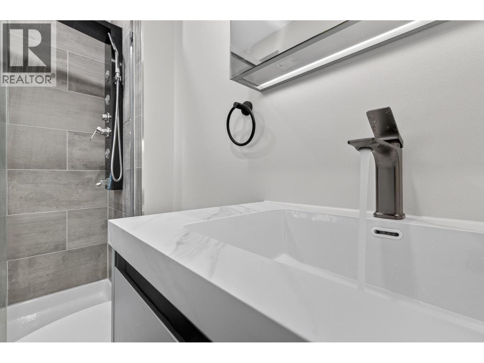 10551 Sherman Drive, Lake Country, British Columbia  V4V 1W2 - Photo 56 - 10403271