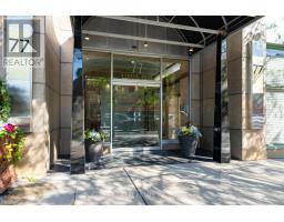 215 - 77 AVENUE ROAD, Toronto, Ontario