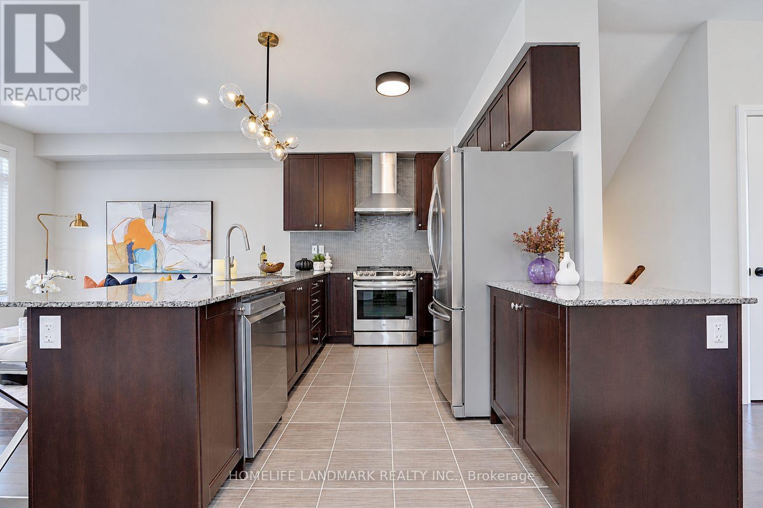 70 William Saville Street, Markham, Ontario  L3R 9S3 - Photo 13 - N13879884