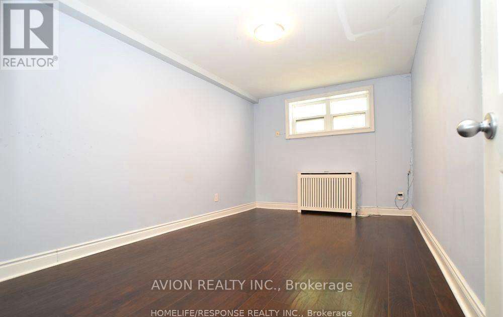 1 - 42 Emerald Crescent, Toronto, Ontario  M8V 2B6 - Photo 8 - W13880876