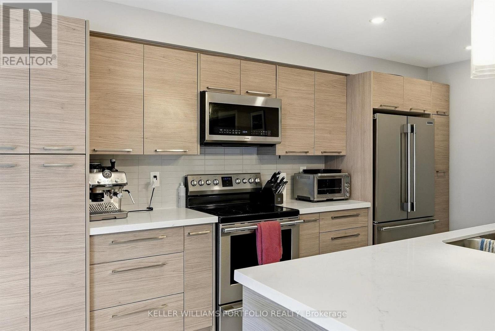 5723 Keldrew Avenue, Mississauga, Ontario  L5M 7B9 - Photo 12 - W13880882