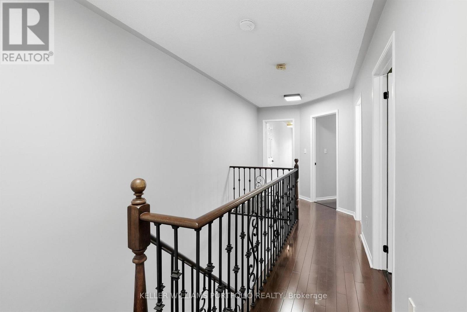 5723 Keldrew Avenue, Mississauga, Ontario  L5M 7B9 - Photo 19 - W13880882