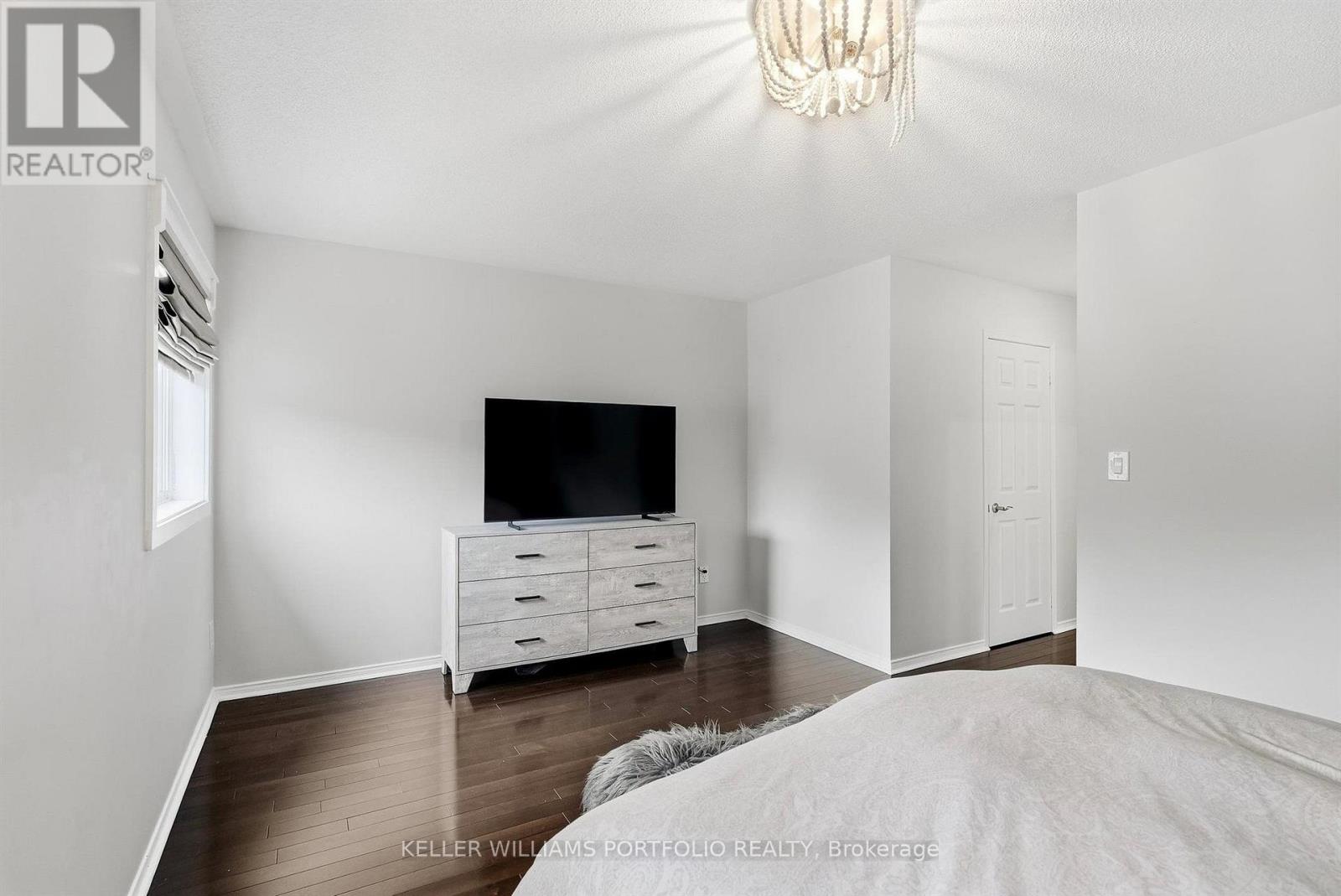 5723 Keldrew Avenue, Mississauga, Ontario  L5M 7B9 - Photo 24 - W13880882