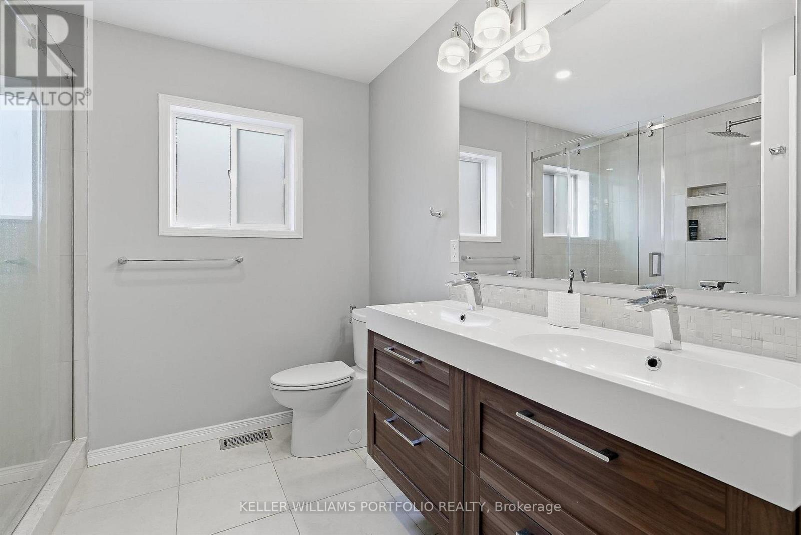 5723 Keldrew Avenue, Mississauga, Ontario  L5M 7B9 - Photo 26 - W13880882