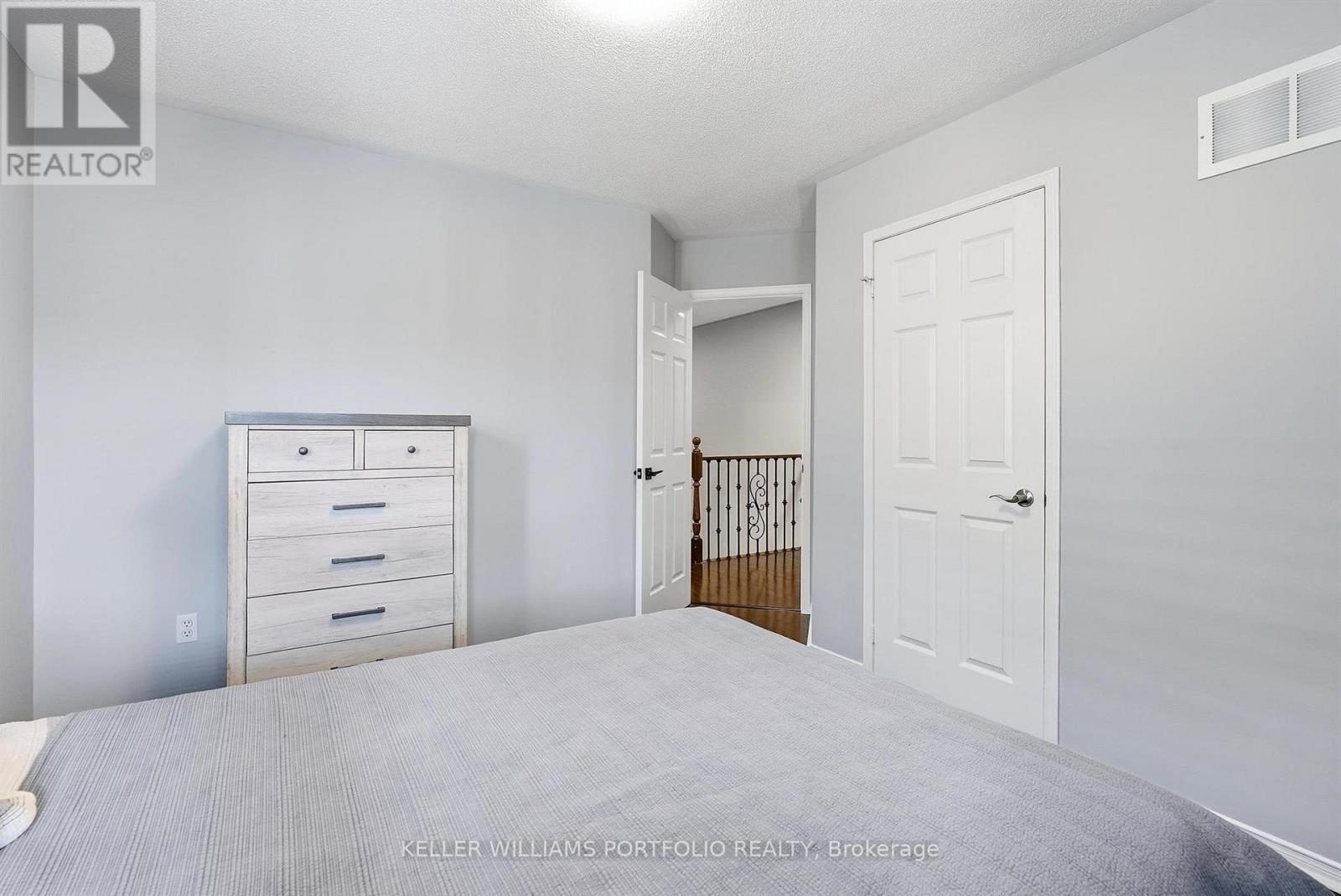 5723 Keldrew Avenue, Mississauga, Ontario  L5M 7B9 - Photo 30 - W13880882