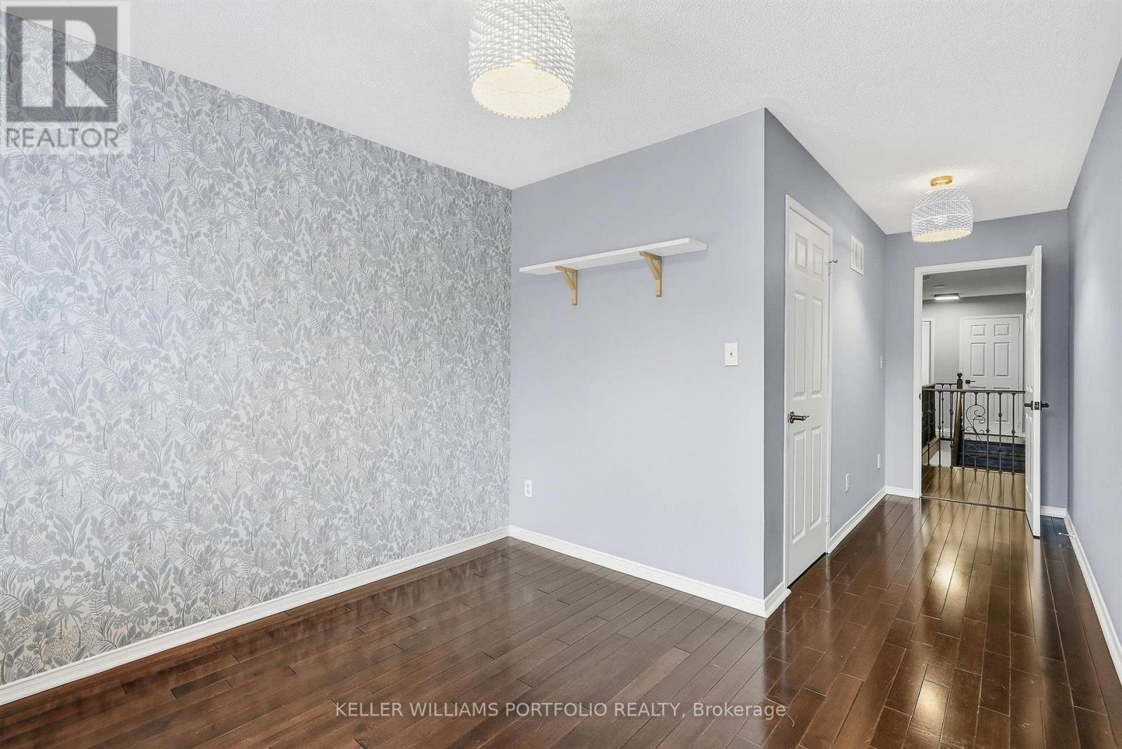 5723 Keldrew Avenue, Mississauga, Ontario  L5M 7B9 - Photo 32 - W13880882