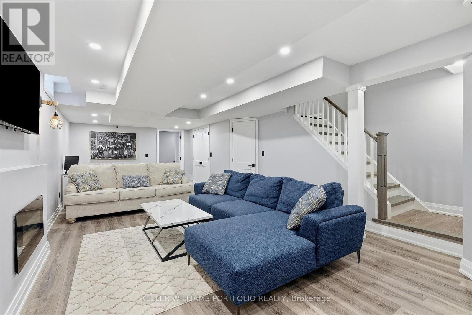5723 Keldrew Avenue, Mississauga, Ontario  L5M 7B9 - Photo 38 - W13880882