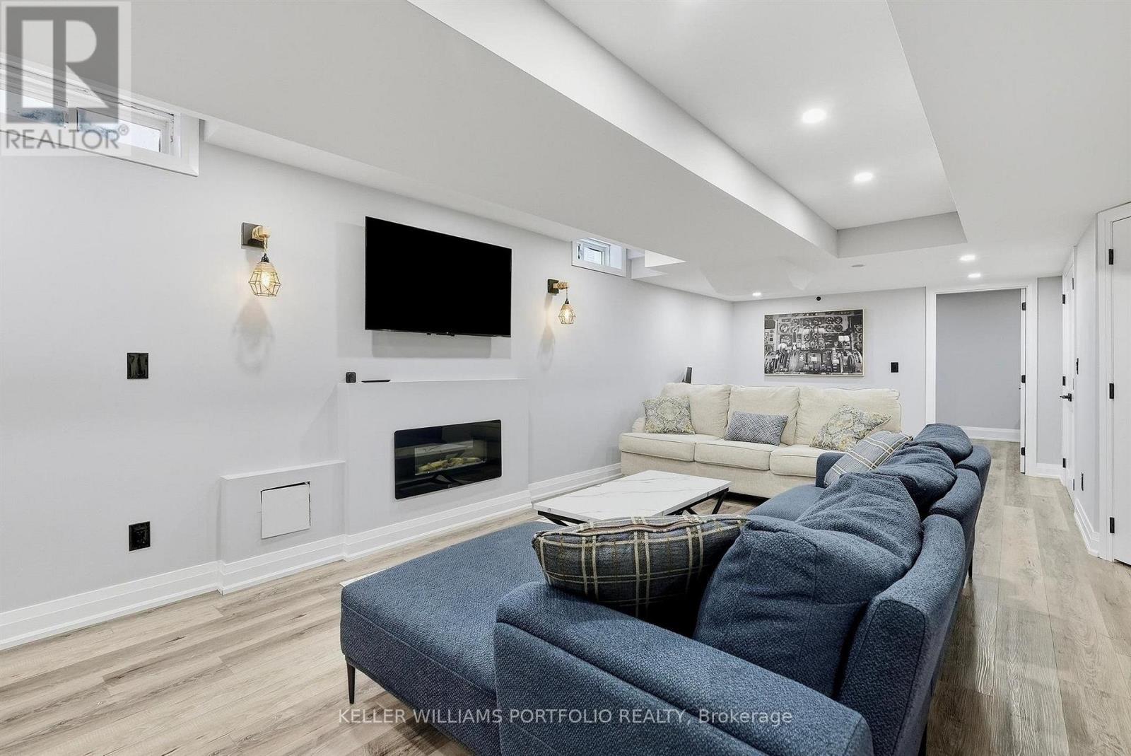 5723 Keldrew Avenue, Mississauga, Ontario  L5M 7B9 - Photo 39 - W13880882