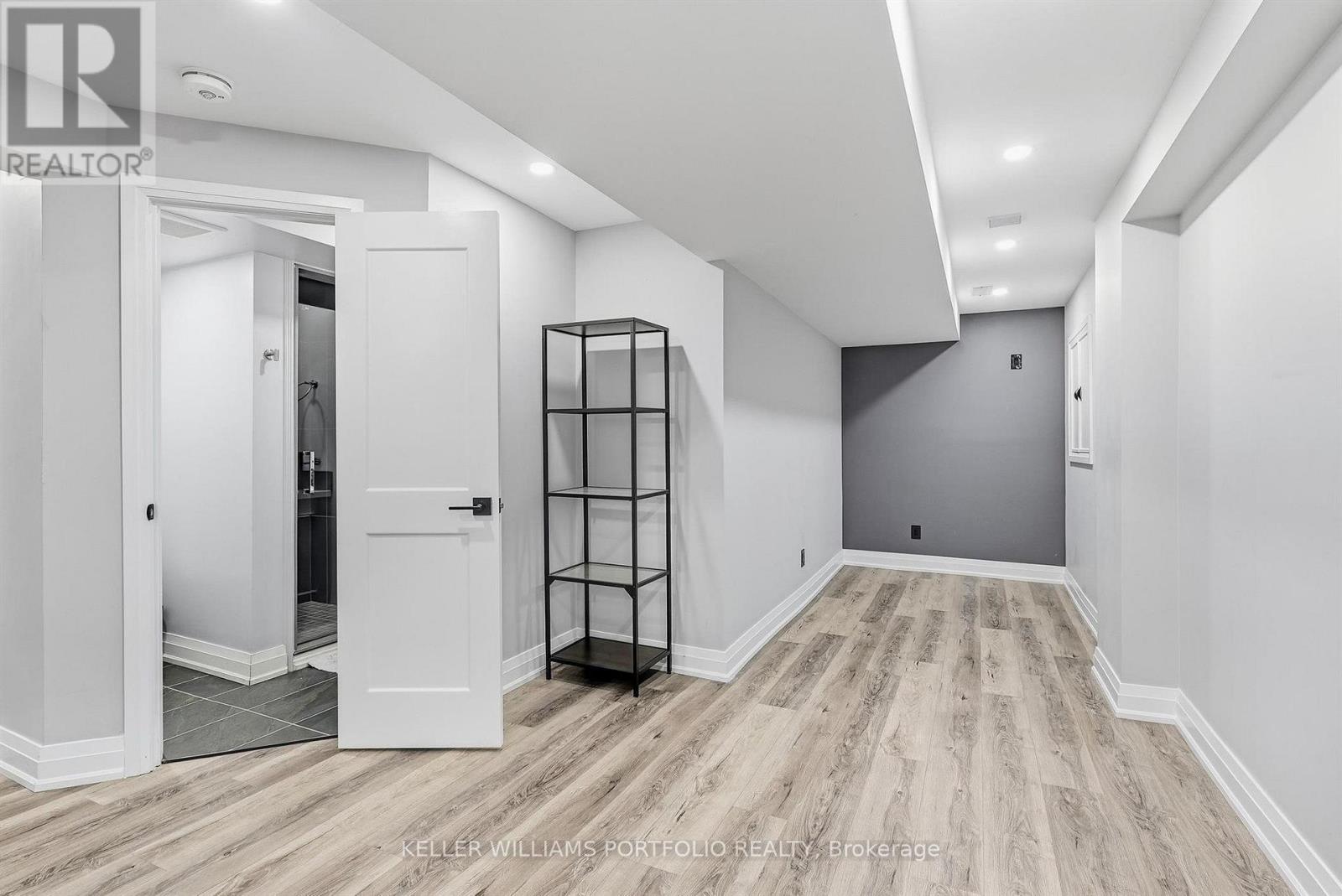 5723 Keldrew Avenue, Mississauga, Ontario  L5M 7B9 - Photo 42 - W13880882