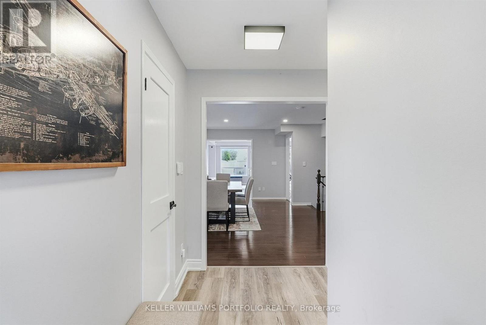 5723 Keldrew Avenue, Mississauga, Ontario  L5M 7B9 - Photo 5 - W13880882