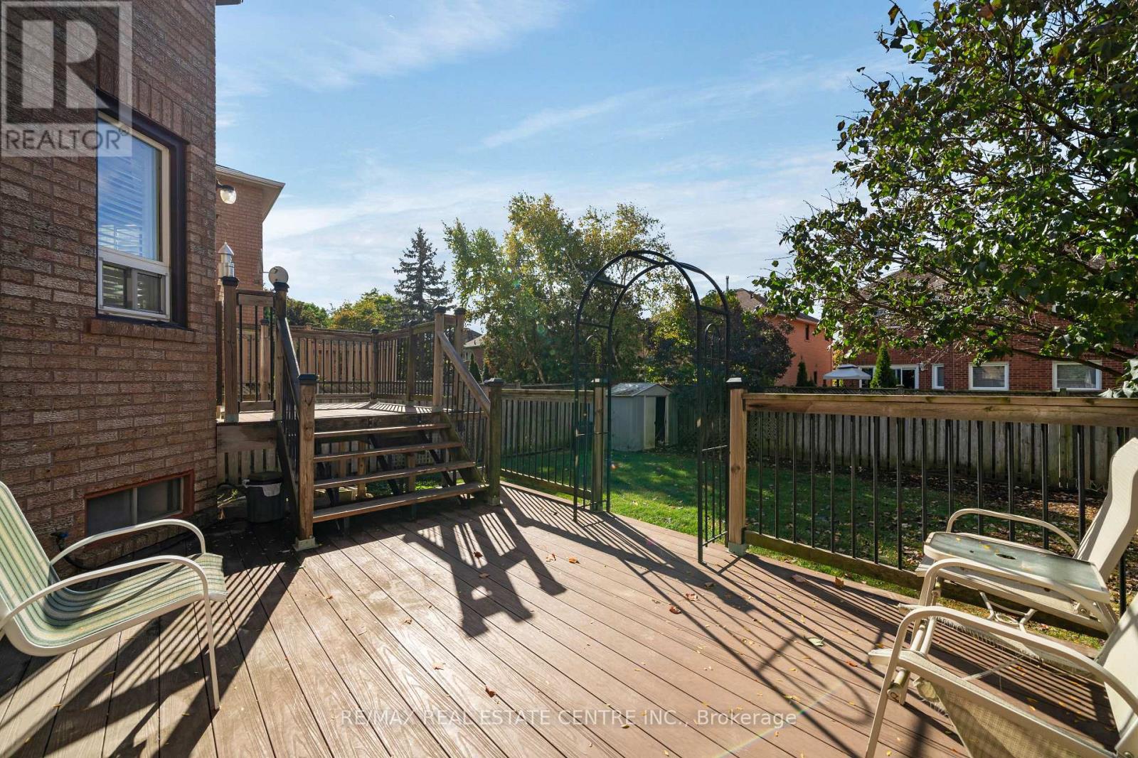 39 Killaloe Crescent, Halton Hills, Ontario  L7G 5N2 - Photo 17 - W13880908