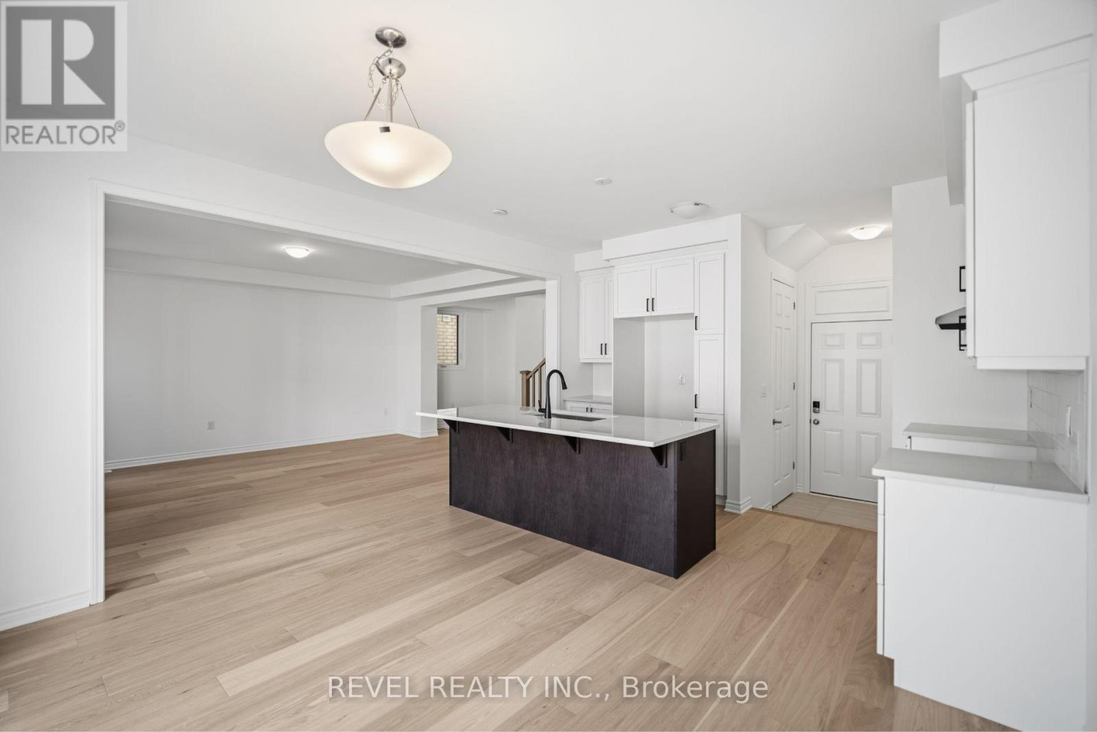 1389 Mccann Way, Milton (Bw Bowes), Ontario  L9E 2G9 - Photo 11 - W13880918