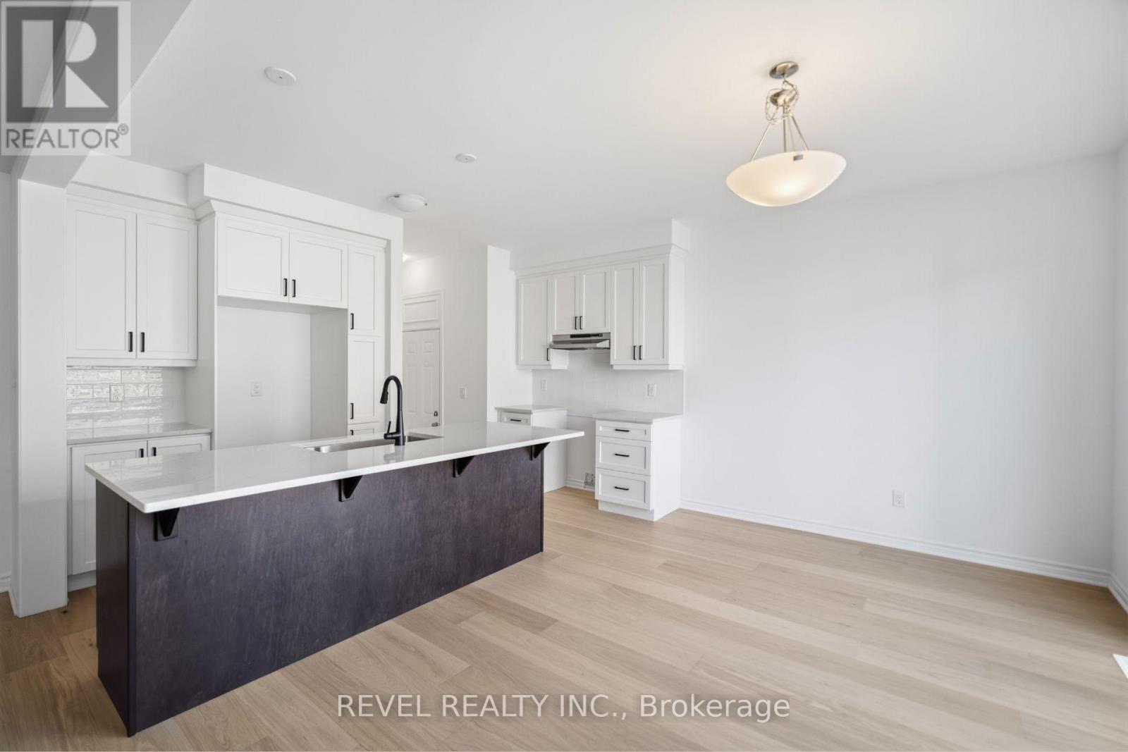 1389 Mccann Way, Milton (Bw Bowes), Ontario  L9E 2G9 - Photo 9 - W13880918