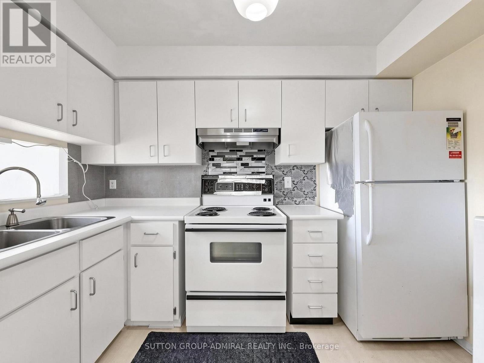 1108 - 2470 Eglinton Avenue, Toronto, Ontario  M6M 5E7 - Photo 10 - W13880962