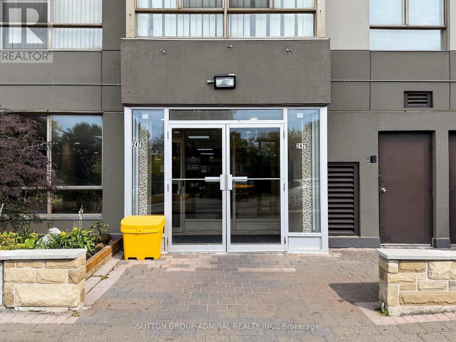 1108 - 2470 Eglinton Avenue, Toronto, Ontario  M6M 5E7 - Photo 2 - W13880962