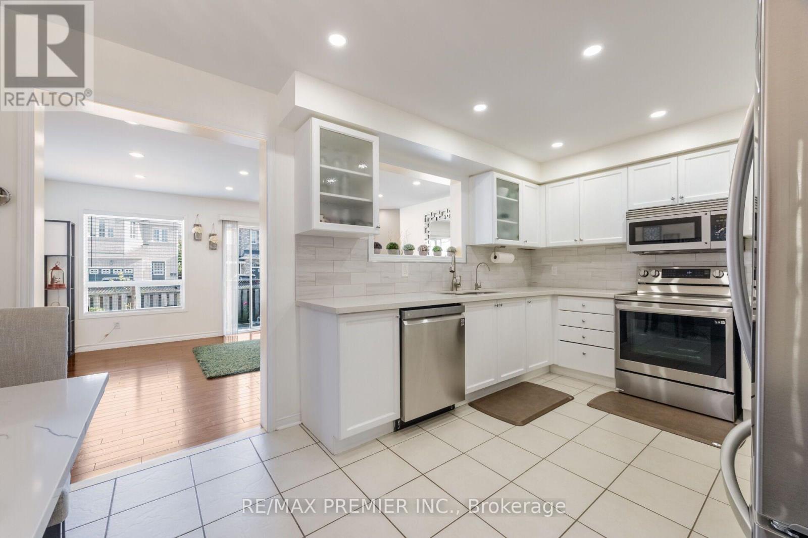 1268 Newell Street, Milton (De Dempsey), Ontario  L9T 6C2 - Photo 9 - W13880968