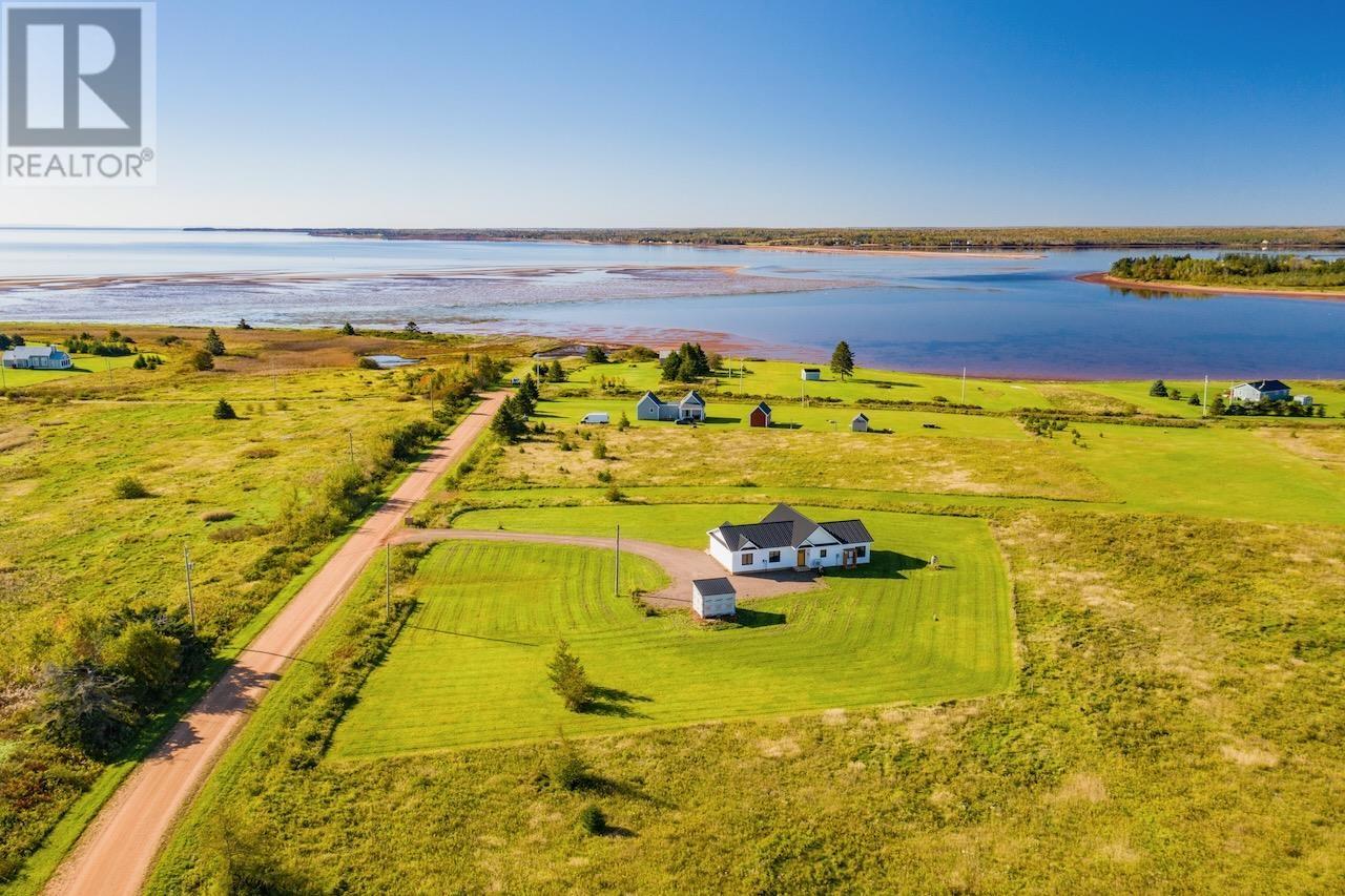 64 Dingwell Road, Little Pond, Prince Edward Island  C0A 2B0 - Photo 2 - 202625574