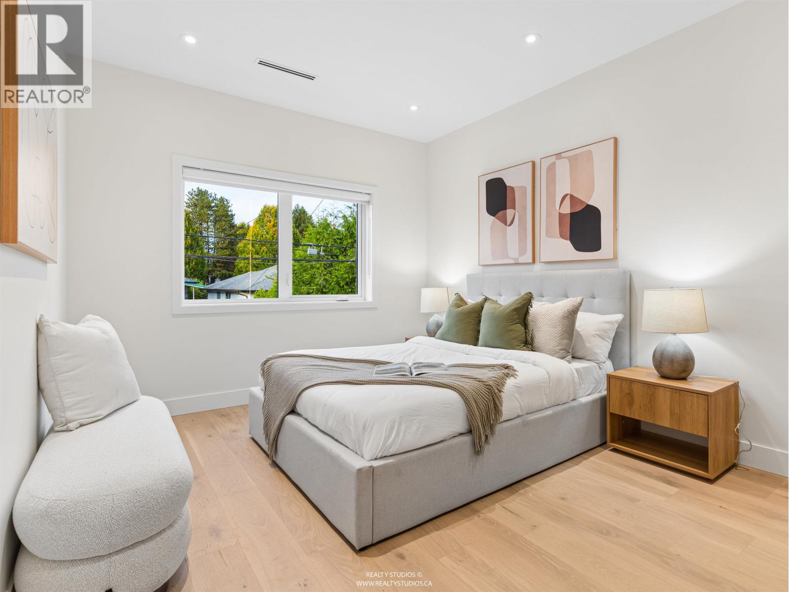2543 E 2nd Avenue, Vancouver, British Columbia  V5T 4C1 - Photo 3 - R3174053