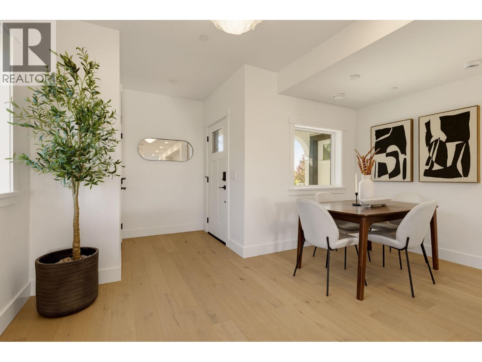 1 326 W 14th Street, North Vancouver, British Columbia  V7M 1P6 - Photo 13 - R3172617