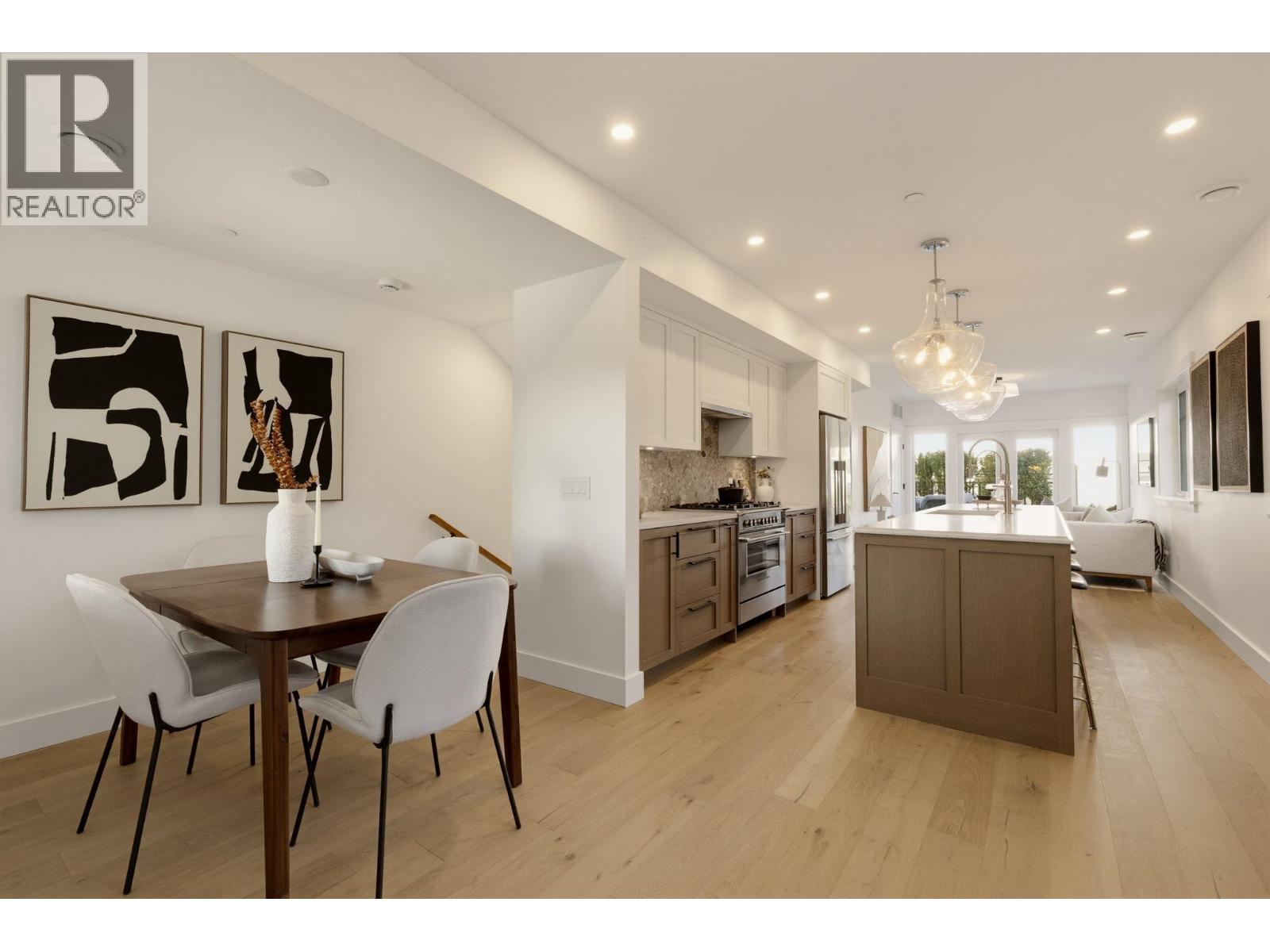 1 326 W 14th Street, North Vancouver, British Columbia  V7M 1P6 - Photo 12 - R3172617